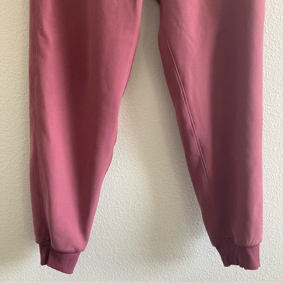 Lululemon On The Fly Jogger Pants Misty Merlot - Picture 6 of 16